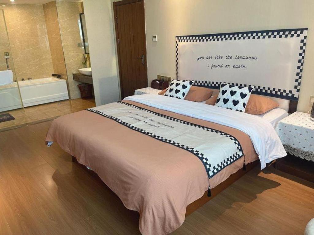 Kaibin International Hotel Jingdezhen Bagian luar foto